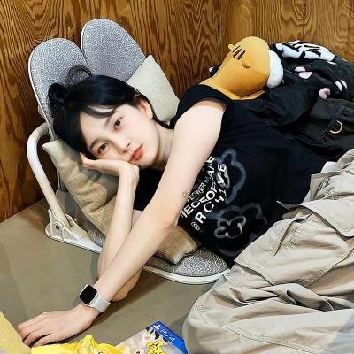 剃须。然后捡到女高中生。